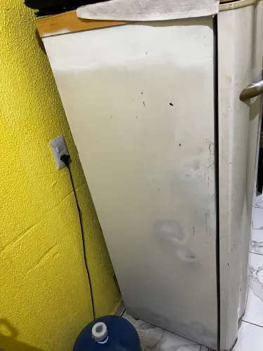 Geladeira usada 