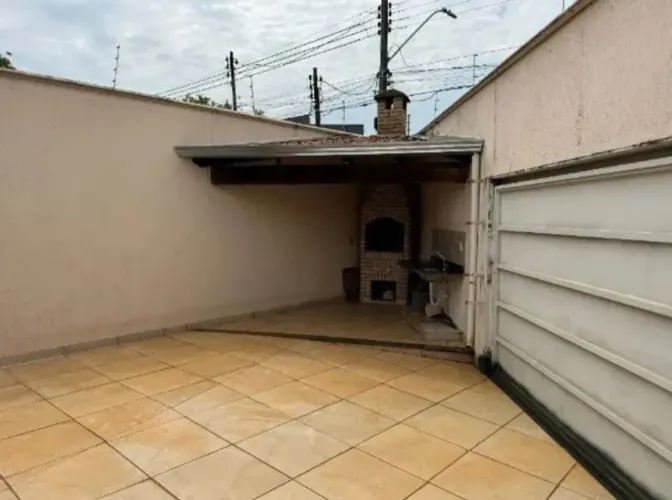 Casa para venda com 171 metros quadrados com 3 quartos em Tibery - Uberlândia - Minas Gera