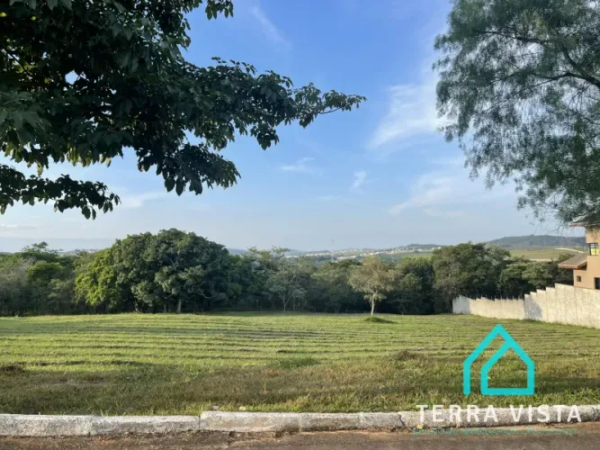 Terreno no Altos do Catagua - Venda ou Troca ( apartamento centro Taubaté ) .