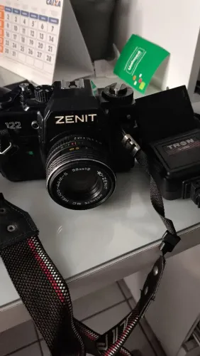 Vendo câmera Zenit 122 com flash