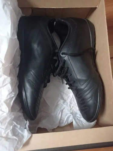 Vendo chuteira da umbro Society 