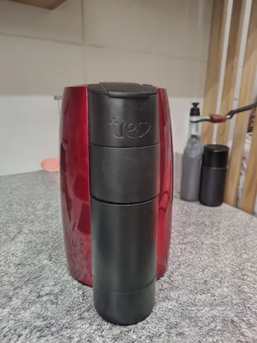 Cafeteira cápsulas lov 3 corações