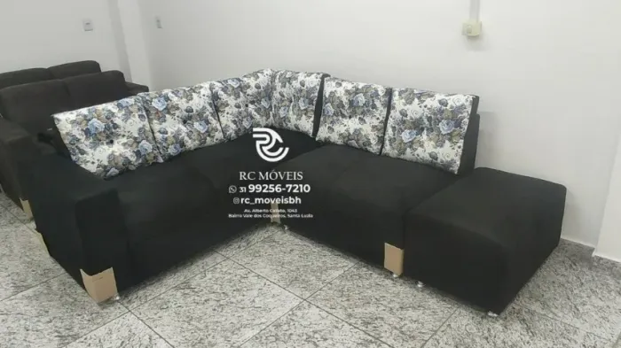Sofá de Canto com Puff Material suede D33 Confortável Direto da Fábrica