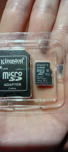 Micro SD Kingston 64GB XC Classe 10 Cartão de memória Original e Praticamente Novo