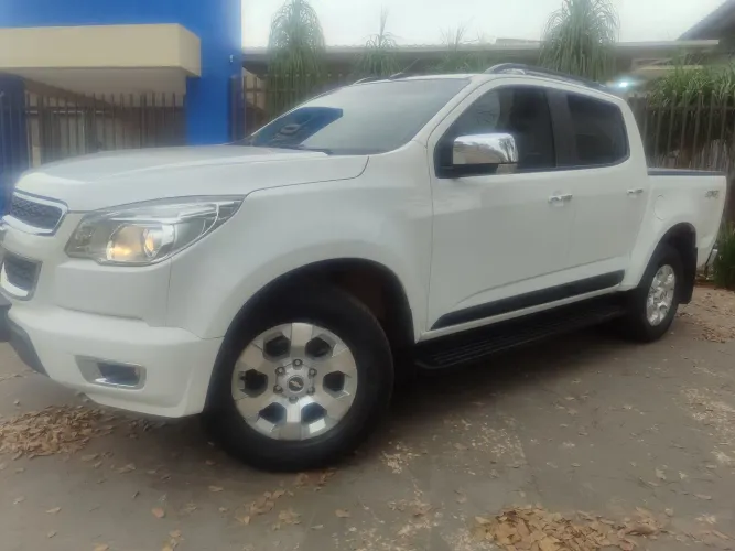Chevrolet S10 Pick-up LTZ 2.5 Flex 4X4 CD 2015