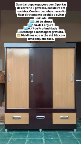 Entrega e montagem gratuita, guarda roupa espaçoso com 3 portas de correr e 3 gavetas.