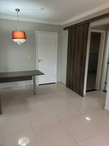 Alugo Ap R$1300,00 + condominio OU Vendo por R$ 200.000,00