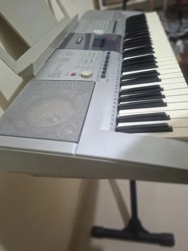 Teclado yamaha