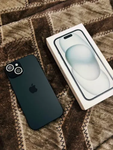 iPhone 15 128gb black todo original
