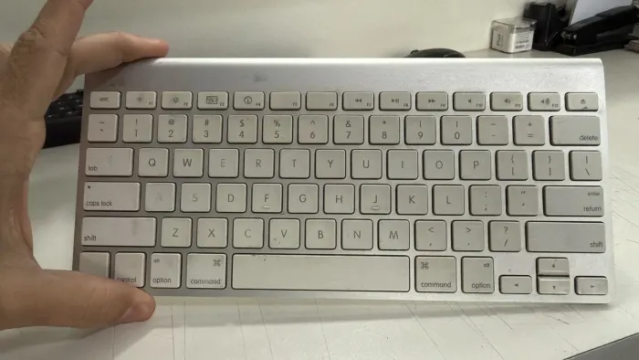 Apple Teclado Magic KeyBoard A1314 - LOJA FISICA