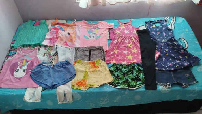 Lote de menina com 2