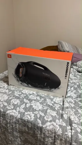 JBL Boombox 4