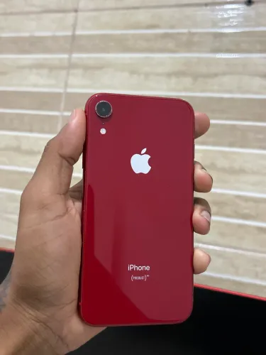 iPhone Xr - Product Red 