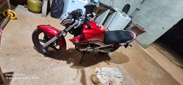 Moto fazer Yamaha 2014 250 cilindros