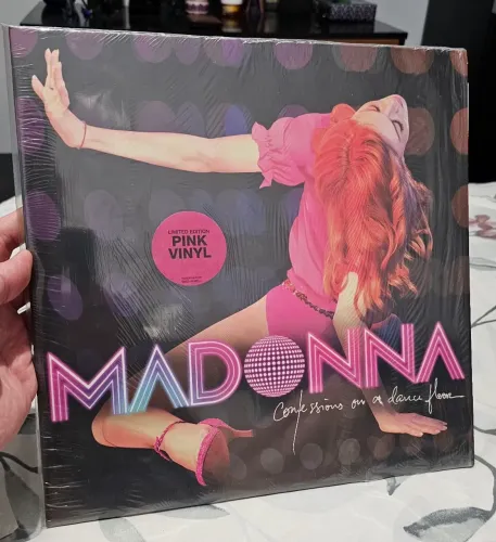 Madonna - Confessions on a Dance Floor