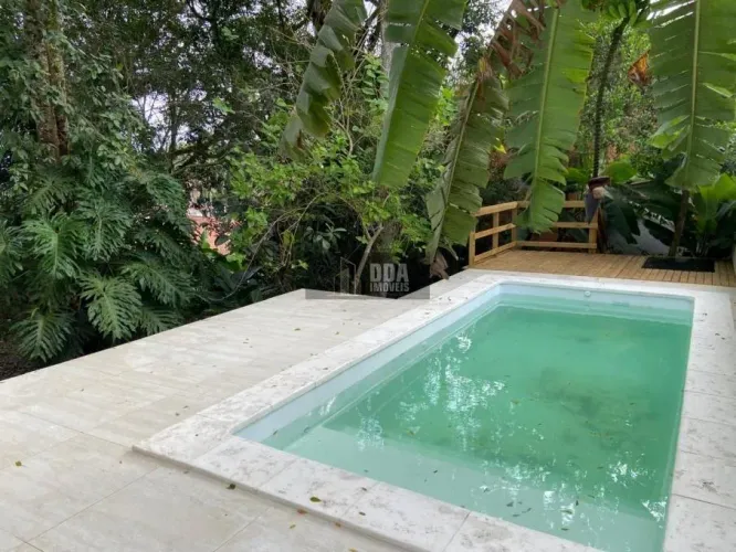 Casa 3 Quartos Florianópolis - SC - Sambaqui