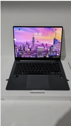 GALAXY BOOK 4 PRO