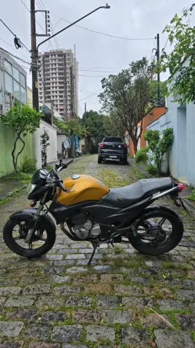 Honda CB300