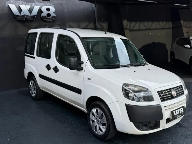 Fiat Doblo Essence 1.8 Flex 16V 5P 2021
