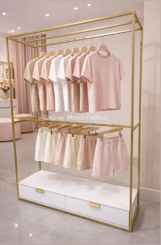 Arara para roupas e lojas 
