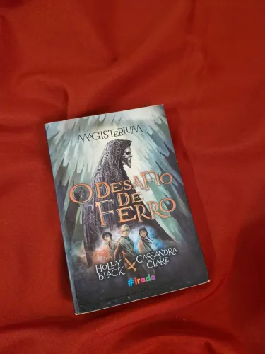 Livros Cassandra Clare