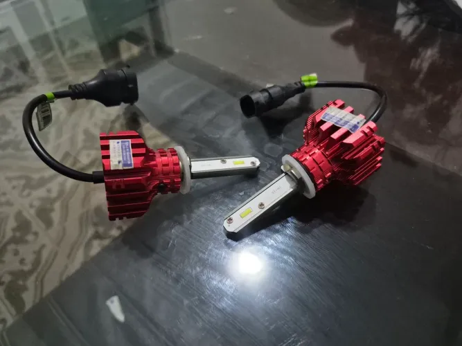 Par Lâmpadas LED H27 Super Branca 6000K Alta Potência para Chevrolet / Hyundai / Kia