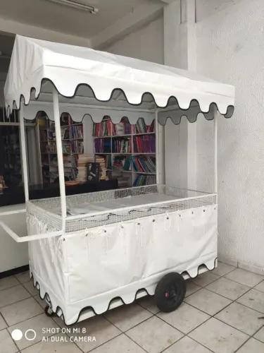 Carrinho expositor ambulante para vendas