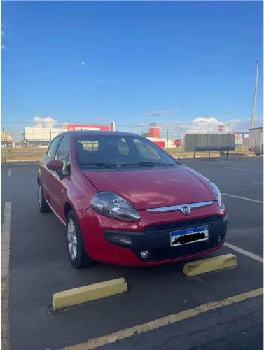 Fiat Punto Attractive Italia 1.4 F.flex 8V 5P 2013