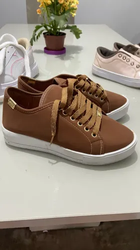 Tênis Caramelo/Marrom