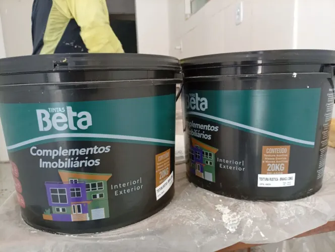 Textura rústica branca com 20kg.