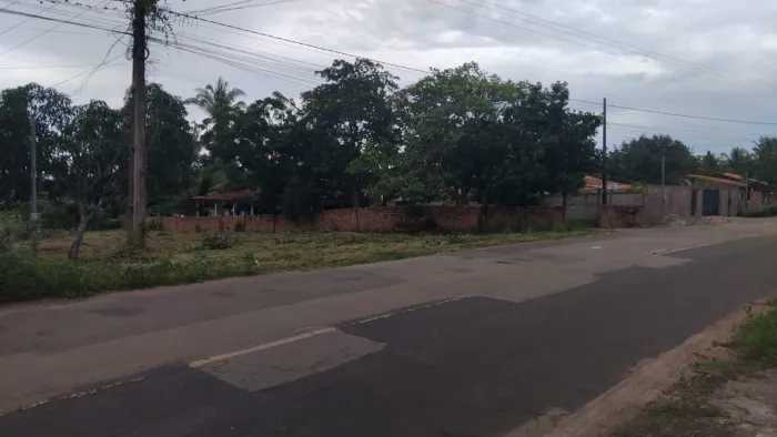 Terreno na área do parque brasil, estrada só quebra pote