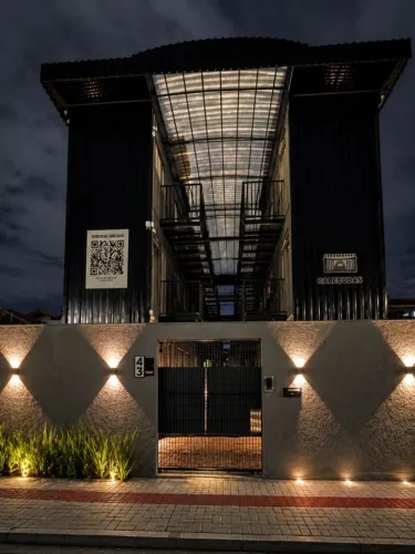 *Residencial Cabeçudas*  End: Rua Ernesto, n?43 Itajaí | Dom Bosco  ?Ainda Temos und di
