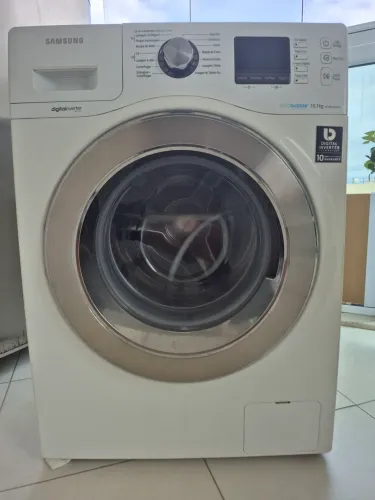 Máquina de Lavar Roupas C/ Defeito 