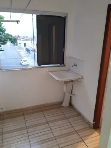 Alugo casa Jd Mirante Hortolandia/SP- 1 quarto - 0 garagem