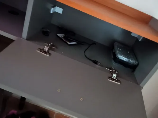 Rack Suspenso Home Tv 32 42 50" 1 Porta Puxador Concha - aceito troca 
