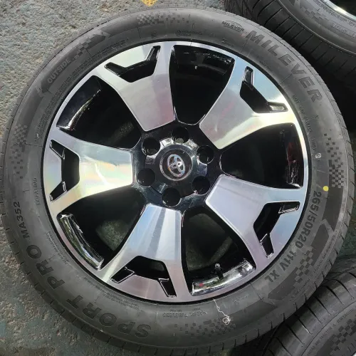 RODAS TOYOTA HILUX/SW4 DIAMOND ARO 20 6X139 E PNEUS 265/50