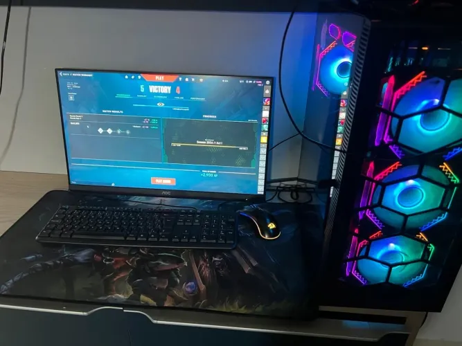 Monitor aoc 24? 180hz 1ms seminovo 