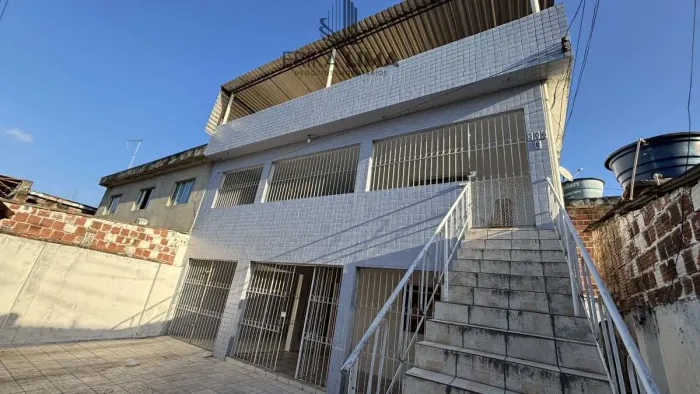 Casa em San Martin 03 quartos sendo 02 suítes, 02 vagas para locação ou venda