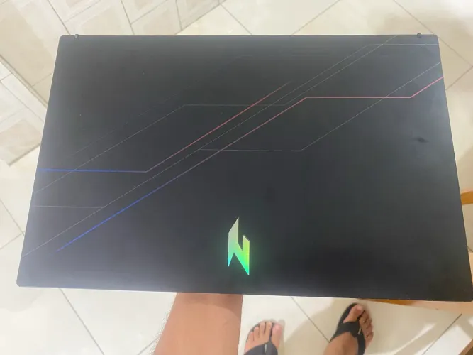 Nitro V15