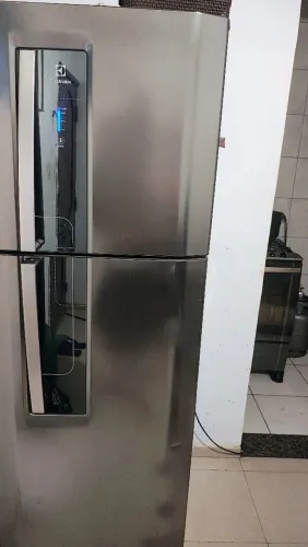 Geladeira Electrolux Frost Free 