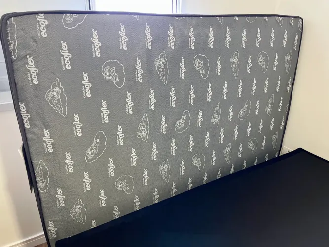 Cama box e colchão