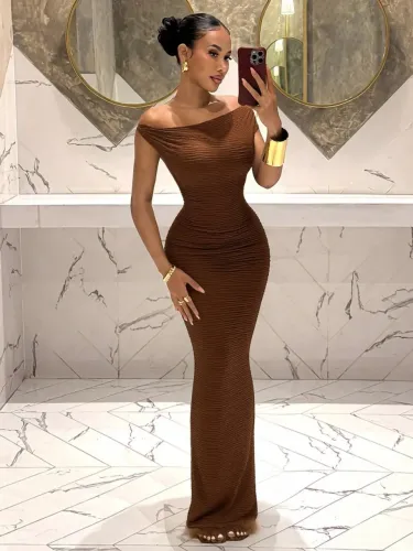 Vestido ciganinha marrom