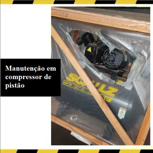 Manutenção em compressor de pistão. 