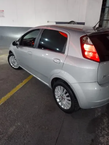 Fiat Punto ELX 1.4 Fire Flex 8V 5P 2010