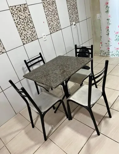 Mesa tampo de granito