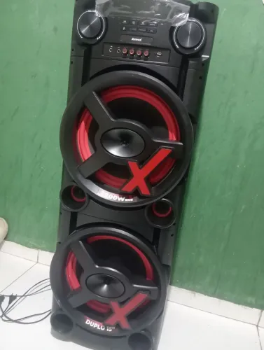 Vendo som só o filé 3 meses de uso potente 2900 RMS *04