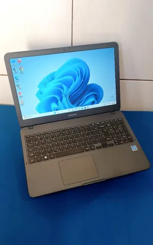 Notebook Samsung Windows 11 SSD Garantia Parcelo no cartão