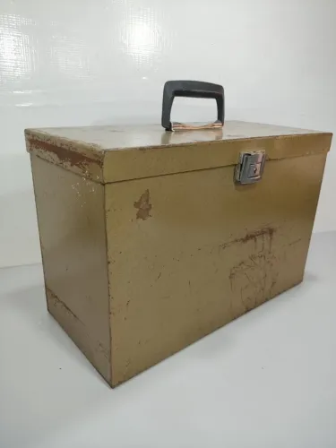 Caixa Metal Antiga Fichários Arquivos 28x41x20 Plt Bege (Usado)