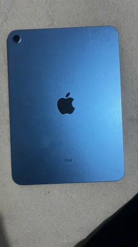 IPad Azul novo tela 10.9 com 64gb