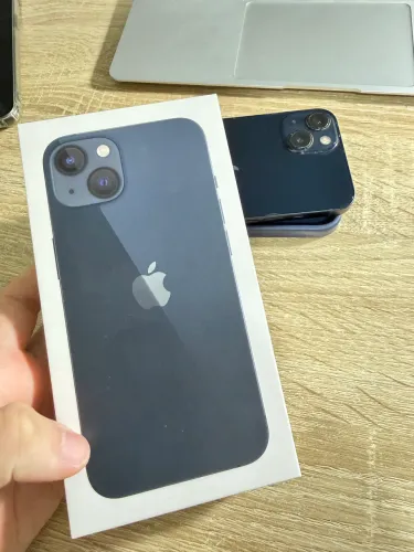 iPhone 13